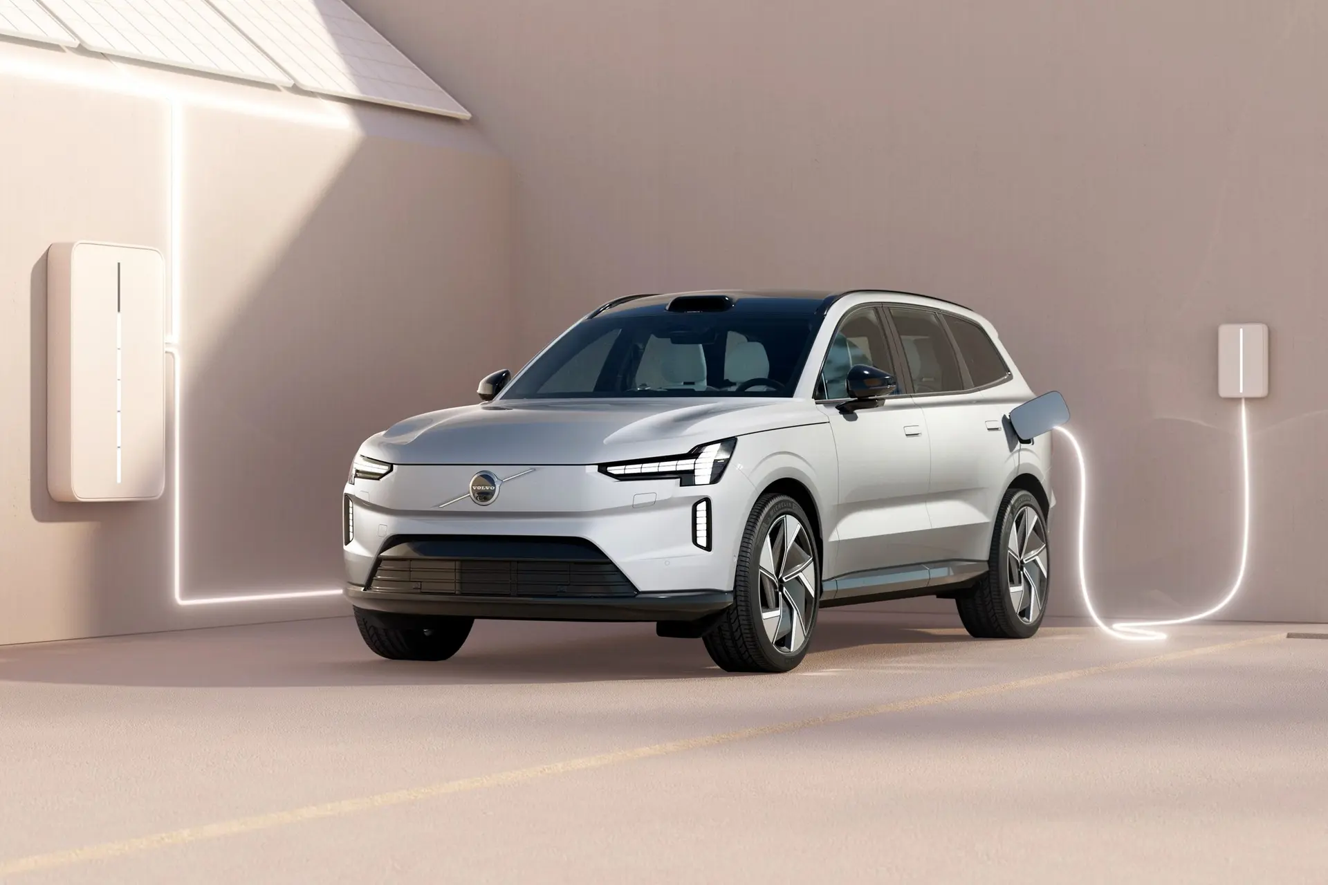 سیستمهای ایمنی پیشرفته و سنسورهای لیزری در Volvo EX90