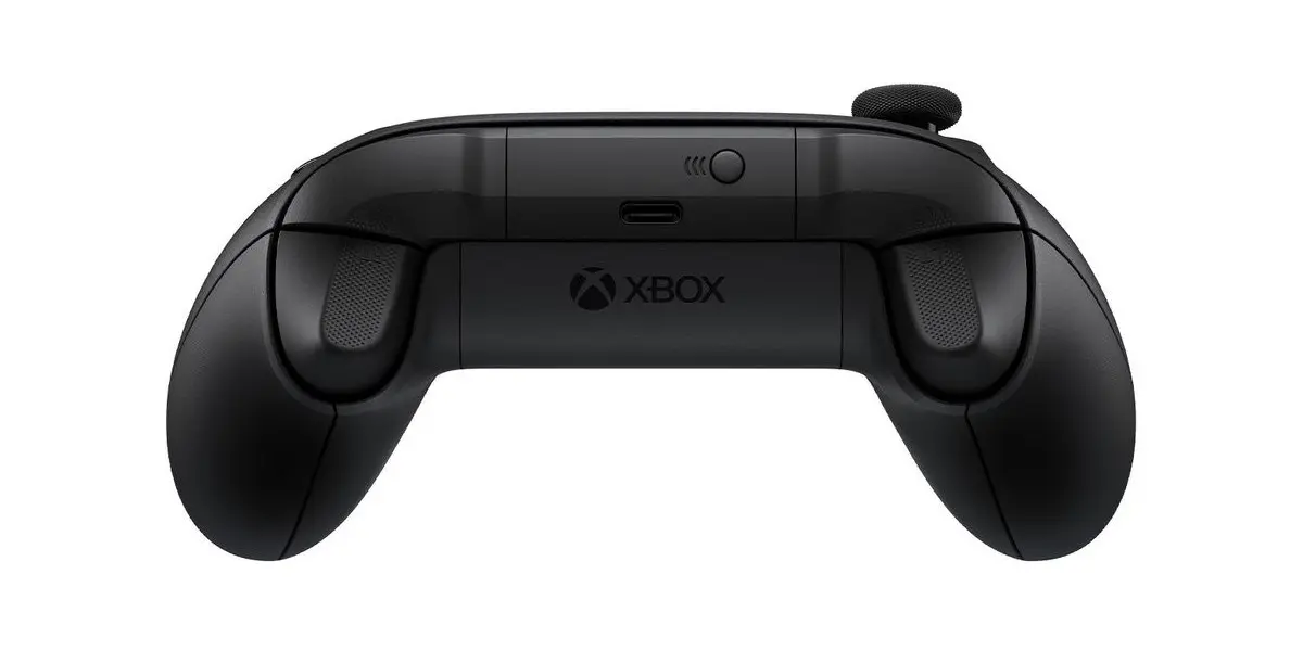 دستههای Xbox با طراحیهای مختلف و مواد ضد لغزش