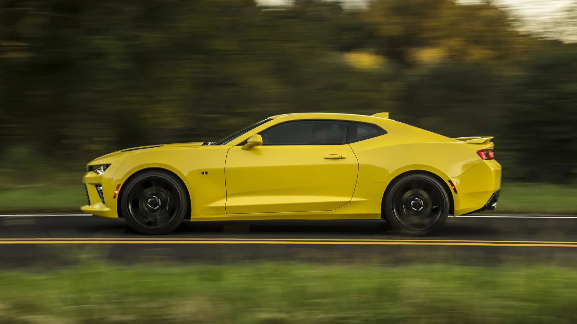 شروینت Camaro SS با طراحی اسپورت و موتور V8 قدرتمند