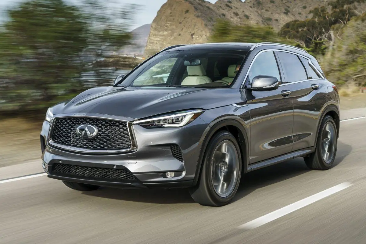 طراحی خارجی Infiniti QX50 با خطوط مدرن و چراغ‌های LED
