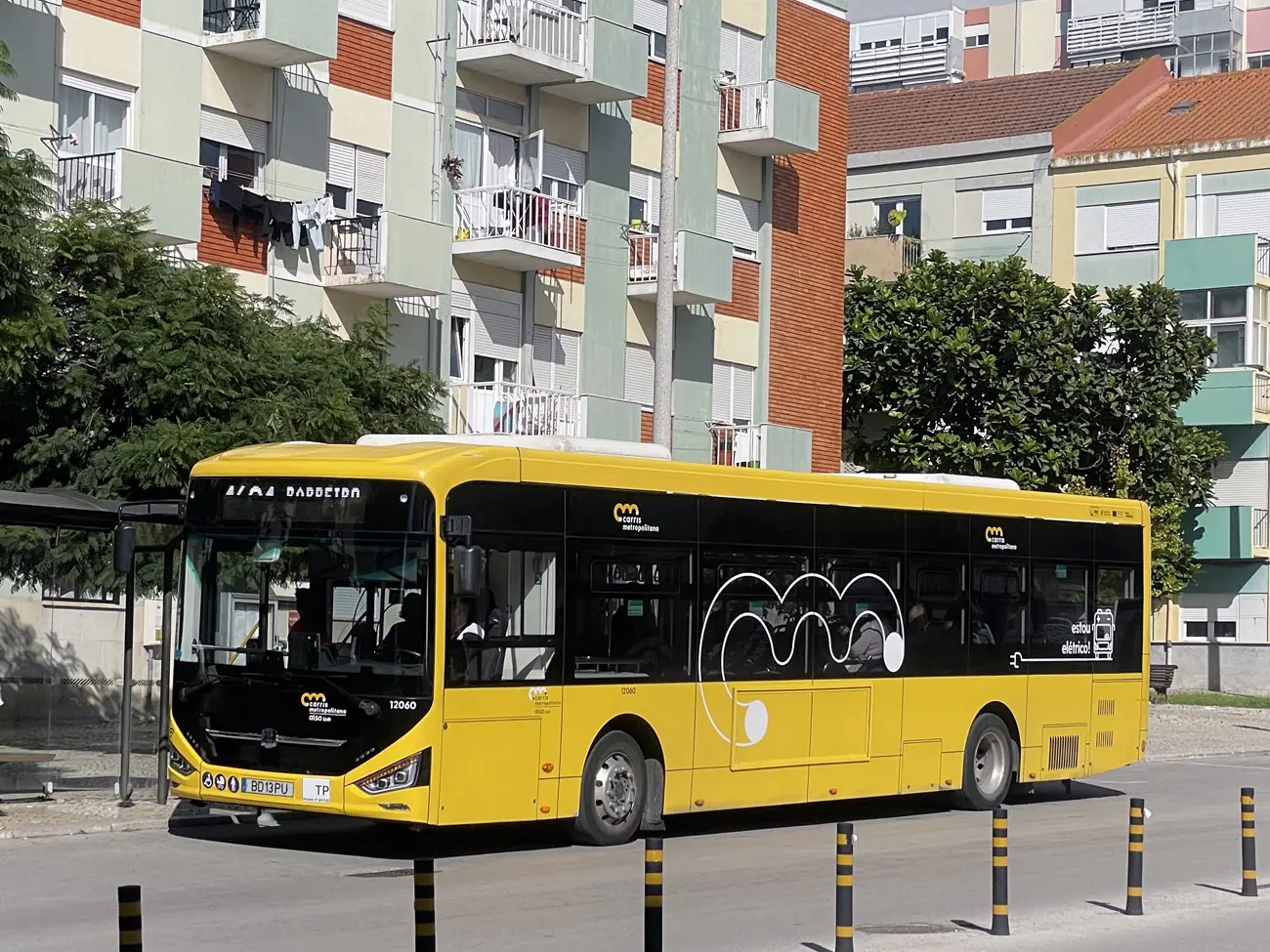 اتوبوس برقی Zhongtong N12 با طراحی مدرن و خطوط ساده