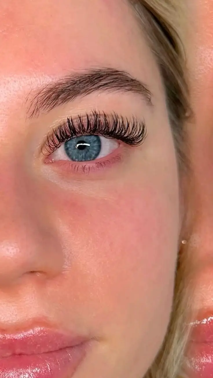 فرمژه ترکیبی در یک پروژه ساختمانی