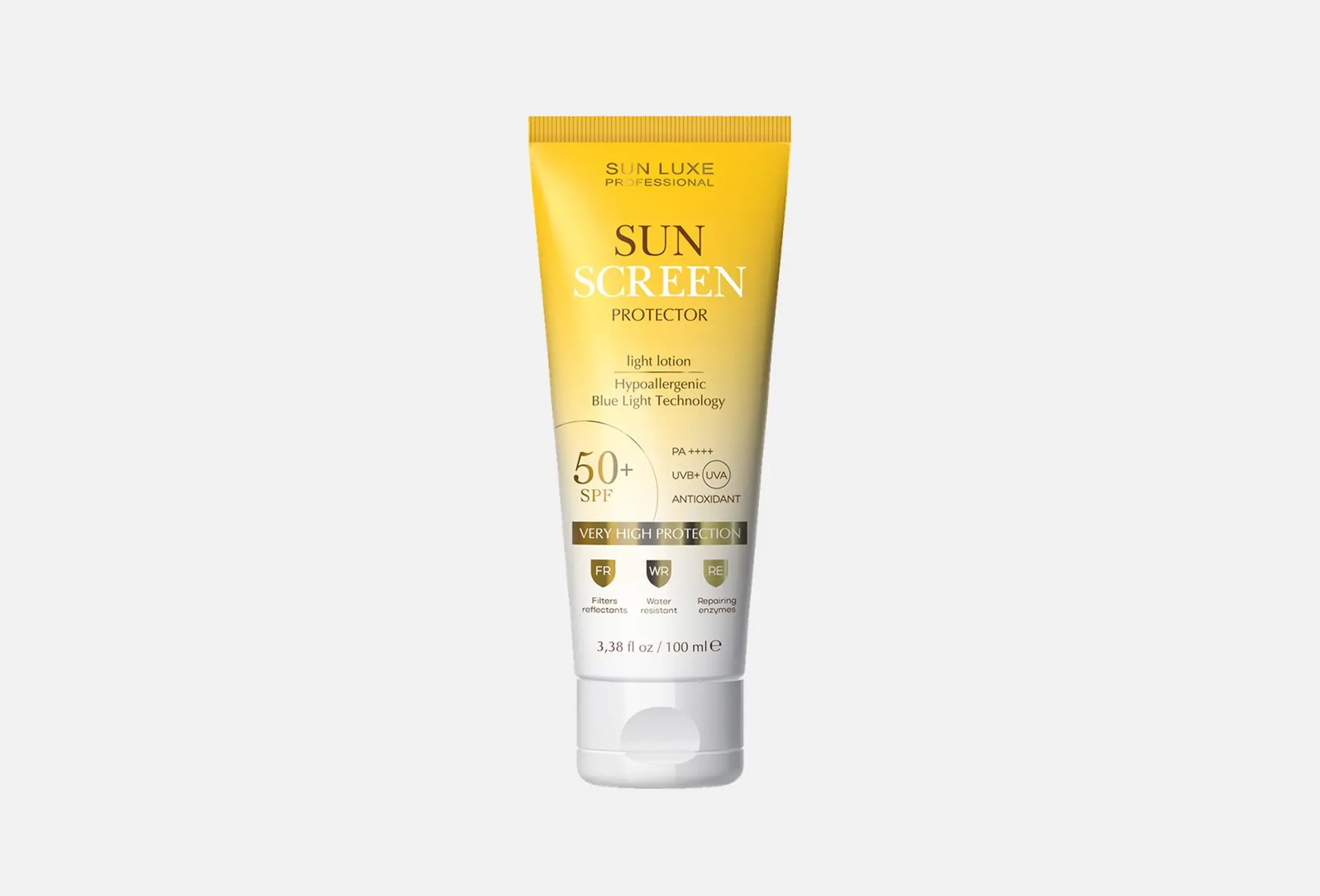 یک نمونه از ضدآفتاب بیرنگ در بستهبندی آن با طراحی ساده و بدون رنگدانههای مصنوعی