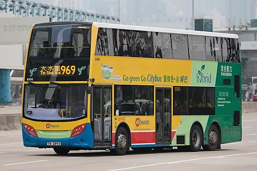 اتوبوس الکساندر دنیس Enviro500 با طراحی مدرن و پنجرههای بزرگ