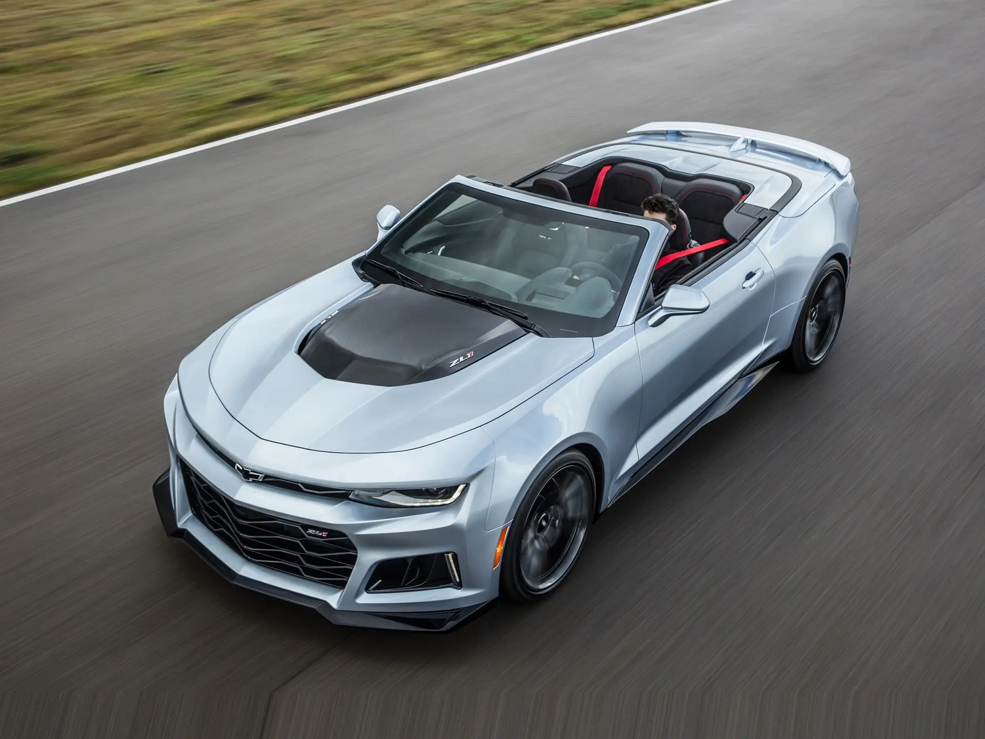 موتور توربوشارژ شده V8 6.2 لیتری Chevrolet Camaro ZL1