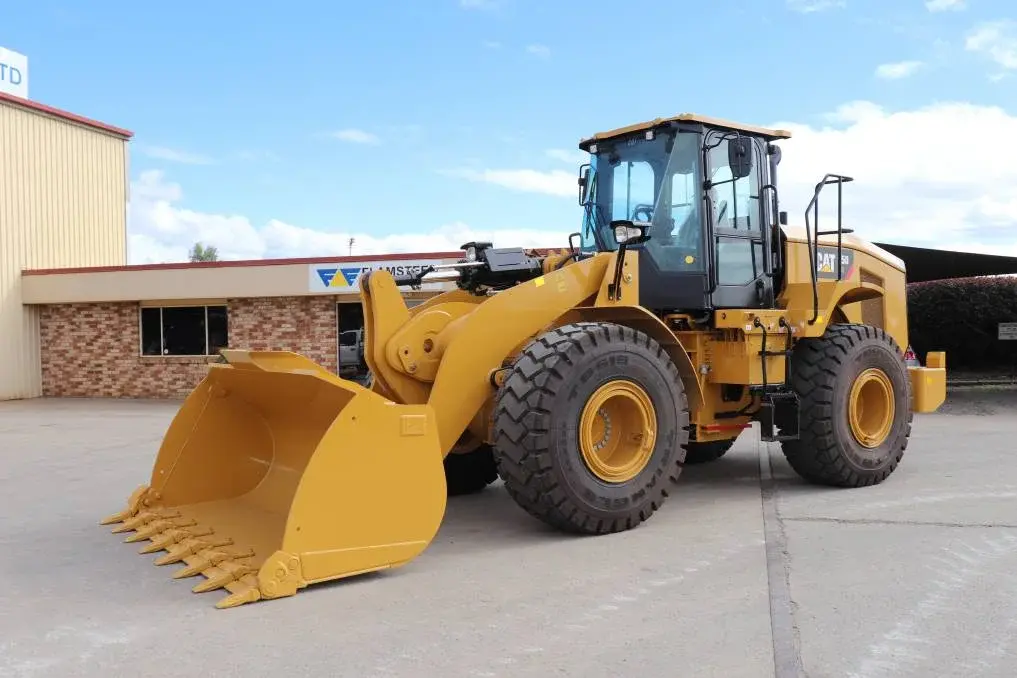 بررسی Caterpillar 950 (کاترپیلار ۹۵۰)؛ مشخصات فنی لودر