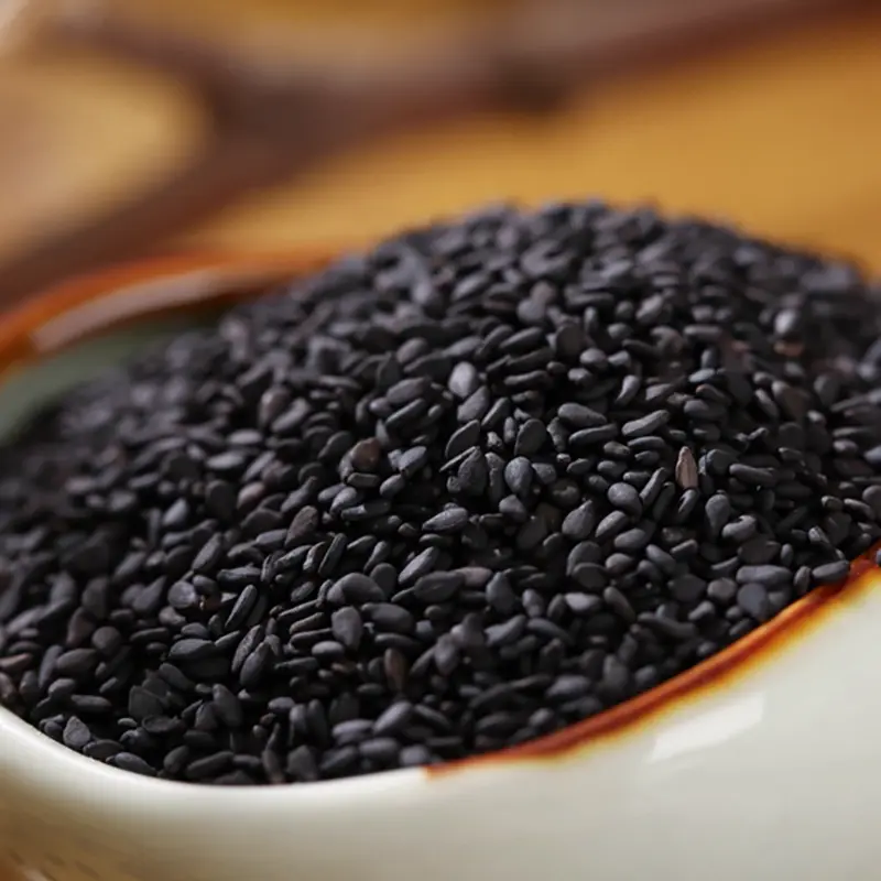 کنجد سیاه در بستهبندیهای صنعتی برای تولید روغن و محصولات غذایی