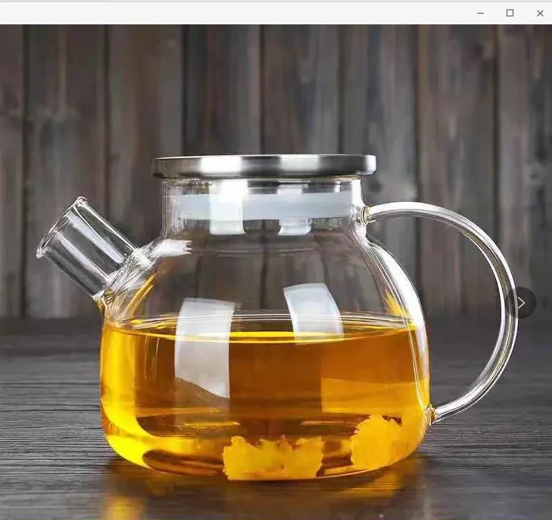 چای‌ساز الکتریکی مدرن با نمایشگر دیجیتال