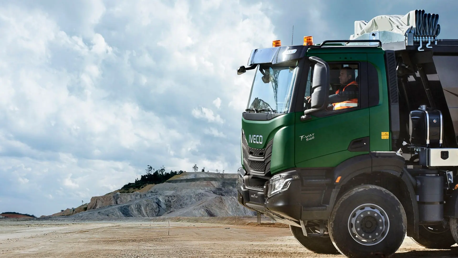 طراحی کابین و ساختار بدنه کامیون Iveco T-Way با سیستم تبدیل سریع