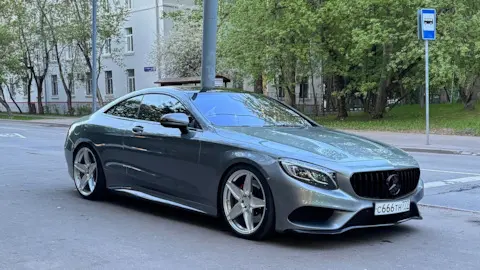 طراحی داخلی لوکس مرسدس-بنز S-Class با داشبورد دیجیتال و مواد با کیفیت