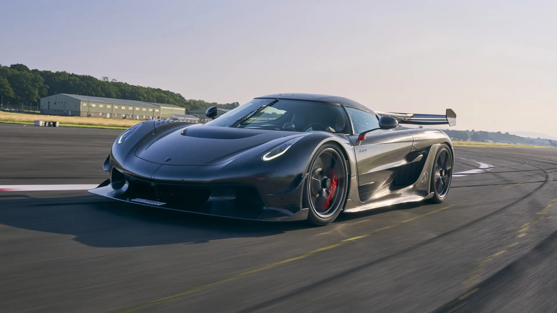 بررسی کونیگزگ جسکو (Koenigsegg Jesko)؛ مشخصات فنی و عملکرد