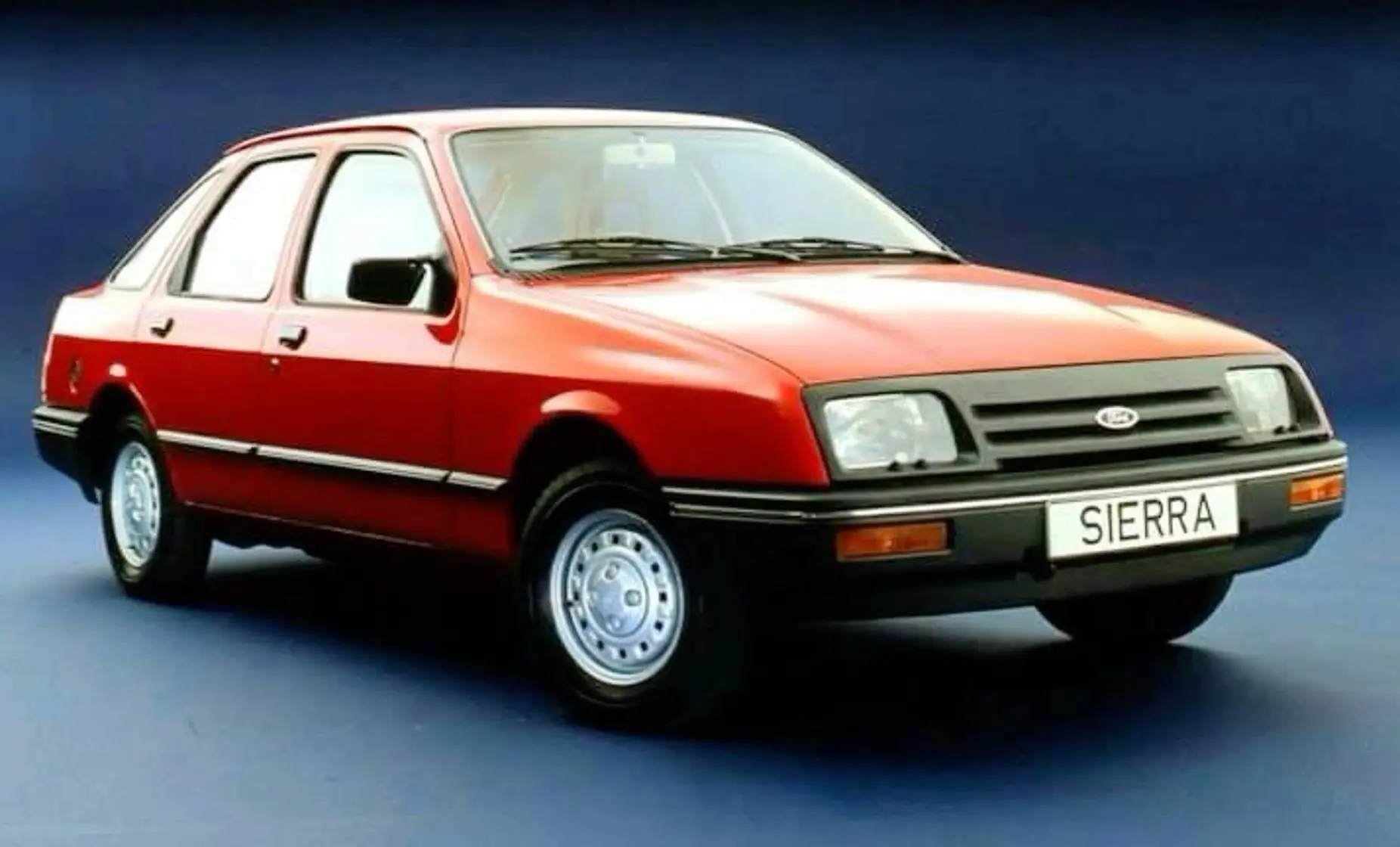 داخل کابین Ford Sierra با طراحی مدرن و تجهیزات پیشرفته