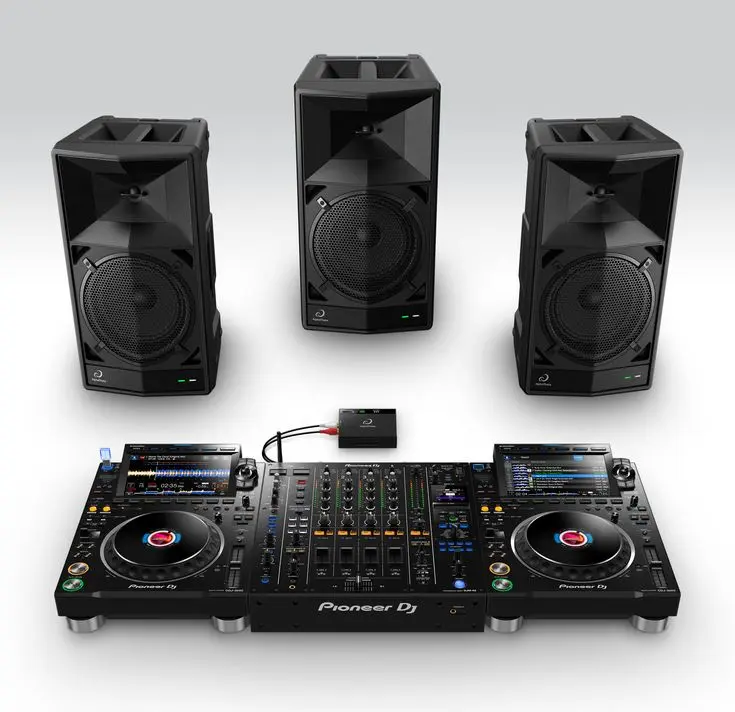 اسپیکرهای DJ با طراحی حرفه‌ای و امکانات کنترل حجم و فرکانس