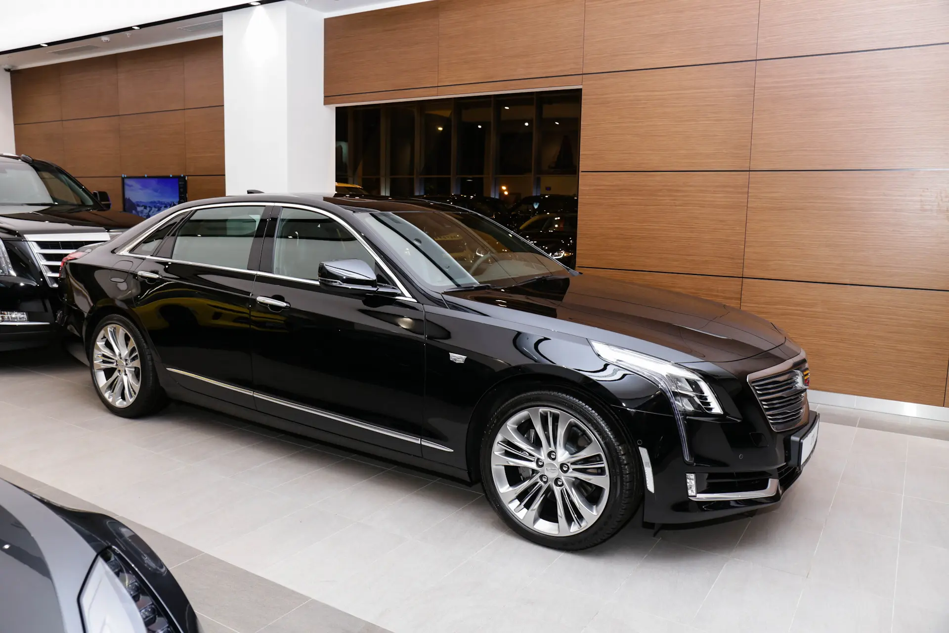بررسی Cadillac XT6؛ مشخصات فنی و امکانات
