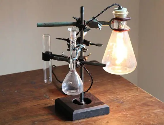 لام آزمایشگاهی پلاستیکی با مقیاس میلیلیتری برای استفادههای عمومی