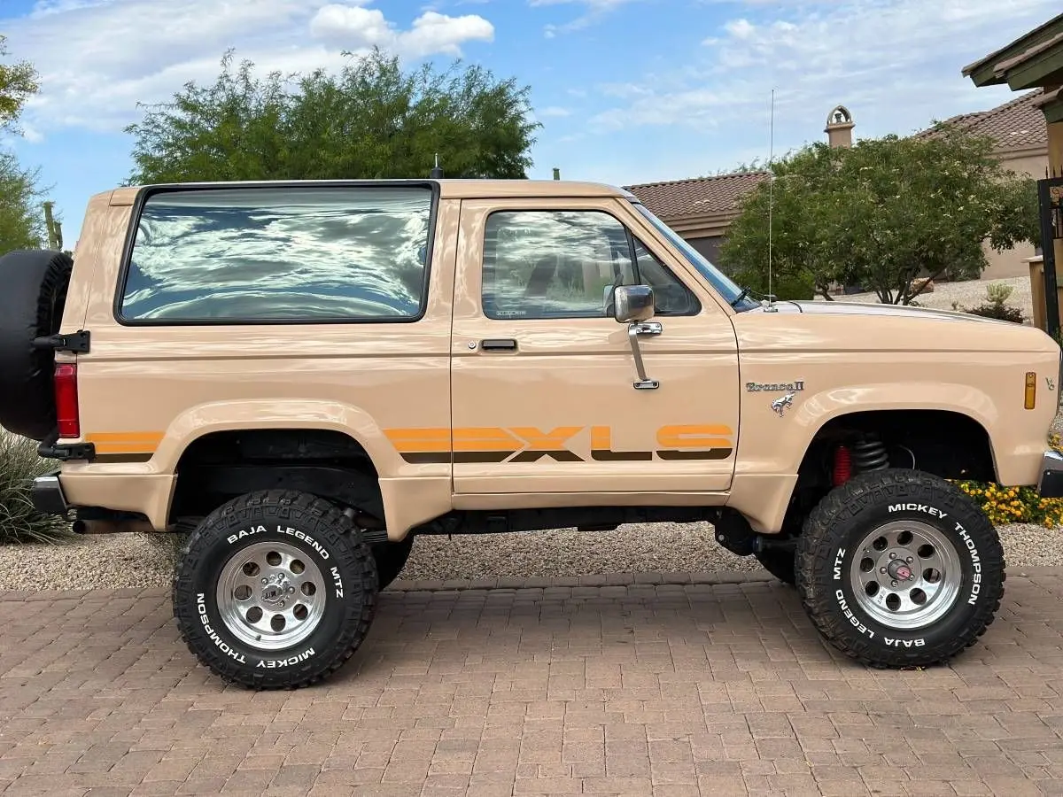 طراحی خارج از جعبه و سیستم تعلیق Ford Bronco II