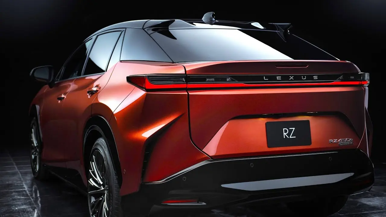 لکسوس RZ با طراحی مدرن و چراغهای LED پیشرفته