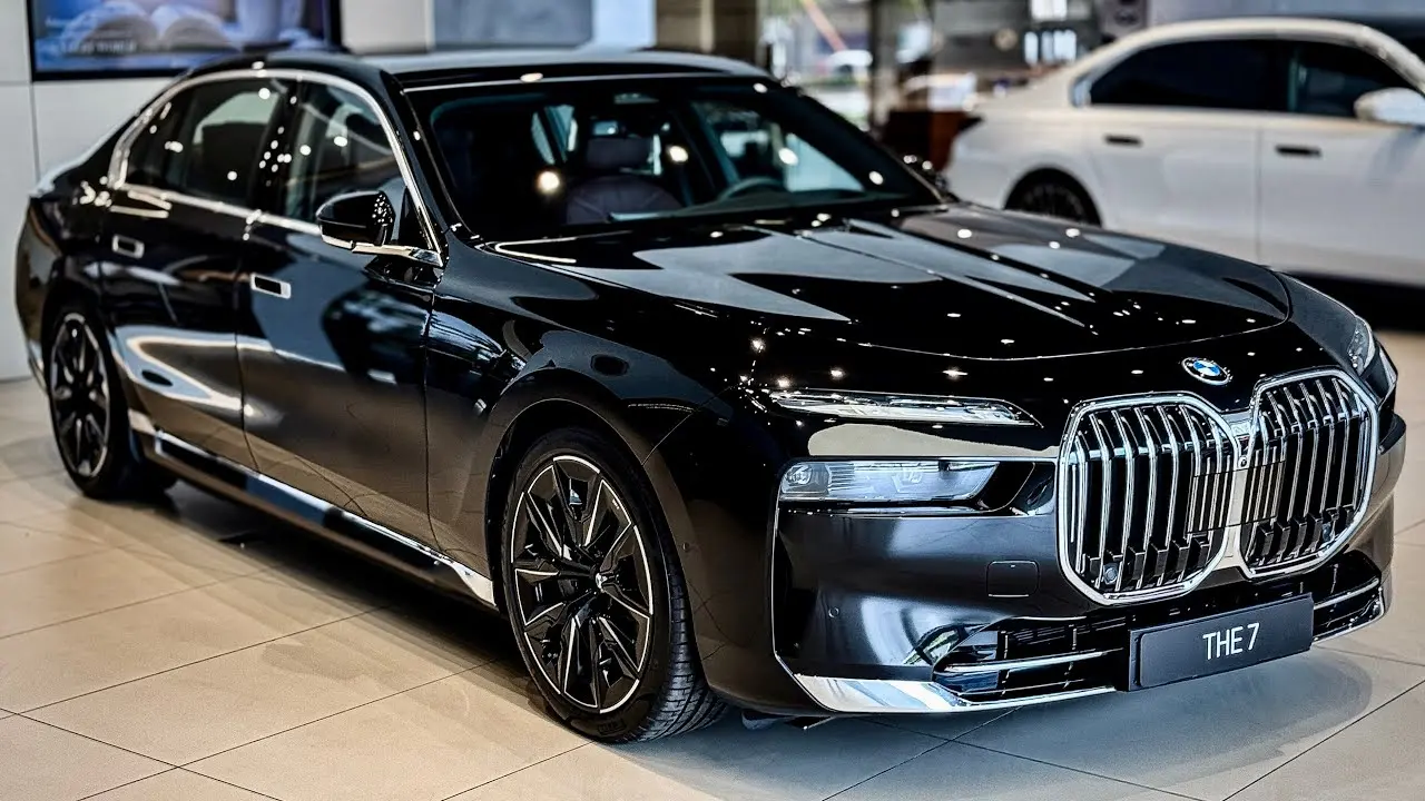 بررسی BMW 7 Series؛ مشخصات فنی و فناوری‌ها
