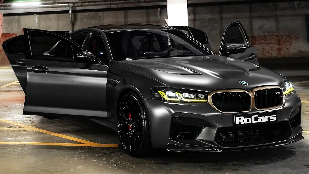 کابین داخلی BMW M5 با مواد با کیفیت و طراحی ورزشی