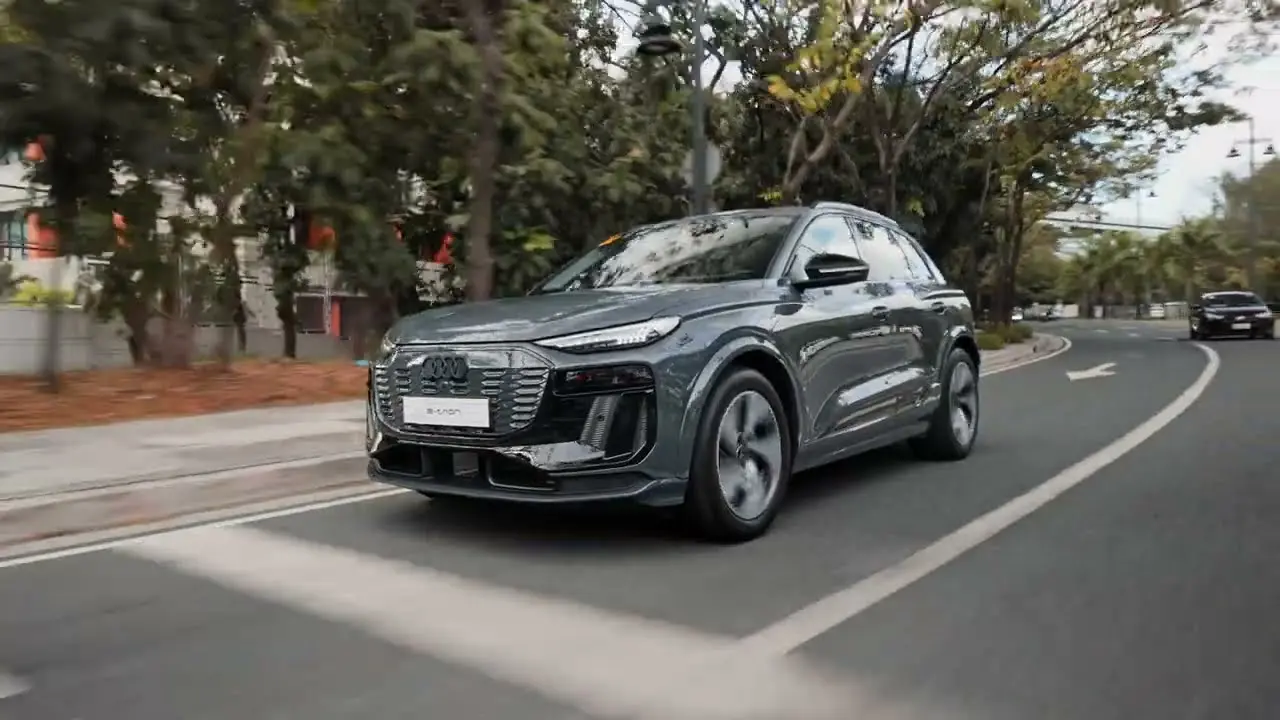 داشبورد و سیستم نمایشگر دیجیتال آودی Q6 e-tron