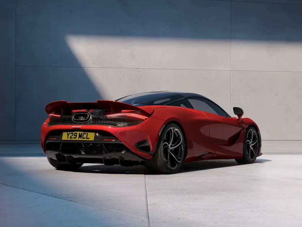 بررسی مک‌لارن 750S؛ مشخصات فنی و عملکرد