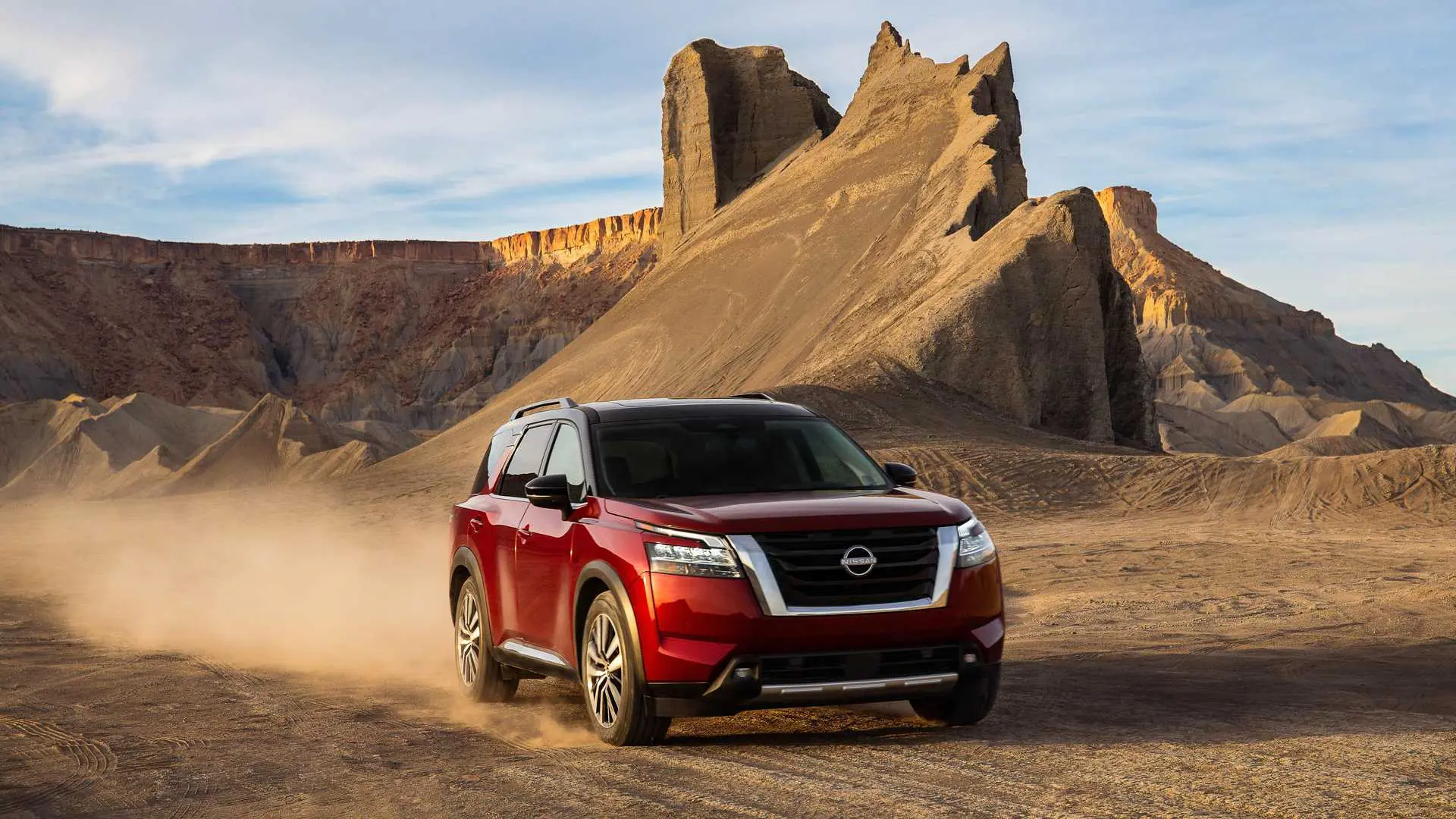 بررسی Nissan Pathfinder؛ مشخصات فنی و قابلیت‌ها