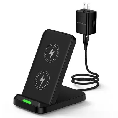 نمونه شارژر موبایل با طراحی مدرن و کابل USB-C
