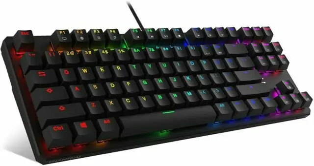 نمونهای از کیبورد گیمینگ با کلیدهای مکانیکی و نورپردازی RGB