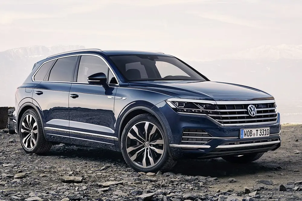 موتور V6 TDI دیزلی در موتورخانه Volkswagen Touareg