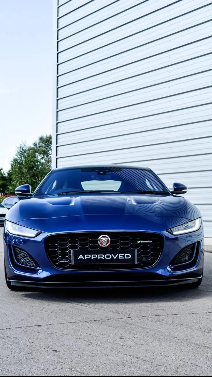 جگوار F-Type با طراحی مدرن و موتور قدرتمند