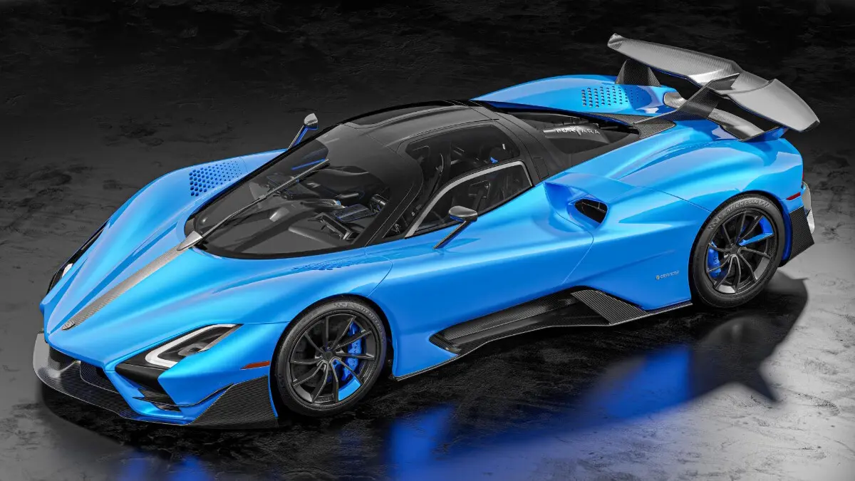طراحی بدنه و چراغ‌های LED پیشرفته SSC Tuatara