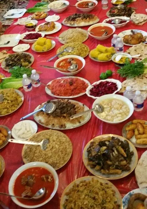 سبزیجات کوهستانی و ادویه‌جات محلی کردستان