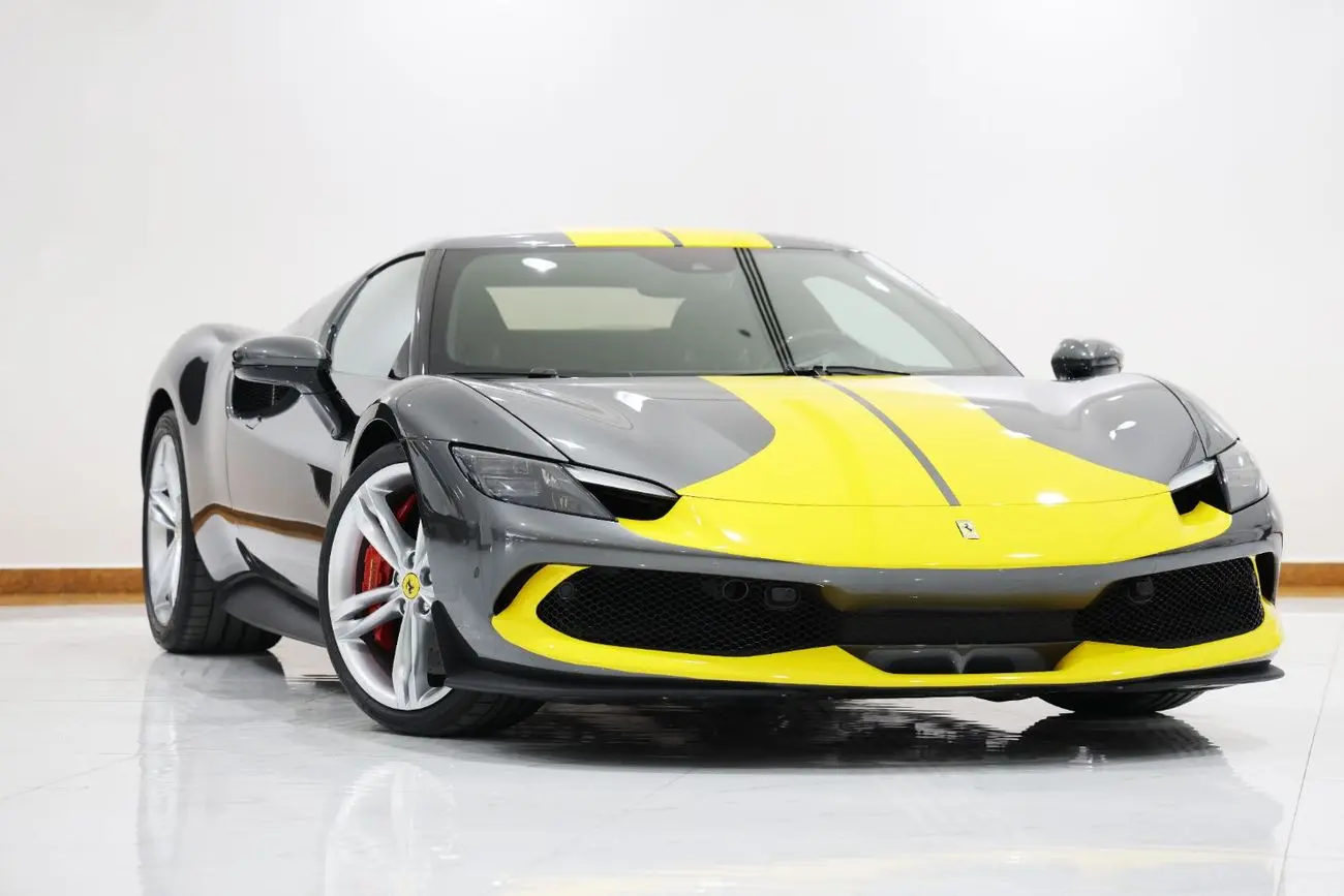 فراری SF90 Stradale با طراحی لوکس و سیستم هیبریدی پیشرفته