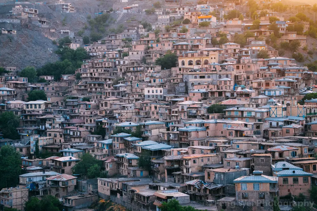 غذاهای محلی خراسان رضوی در رستوران سنتی