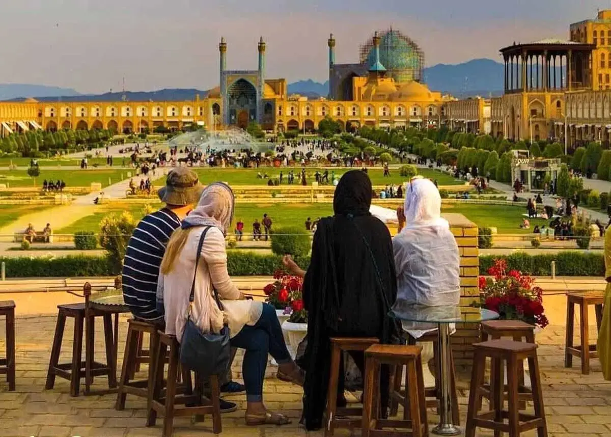 باغ تاریخی در یکی از شهرهای ایران