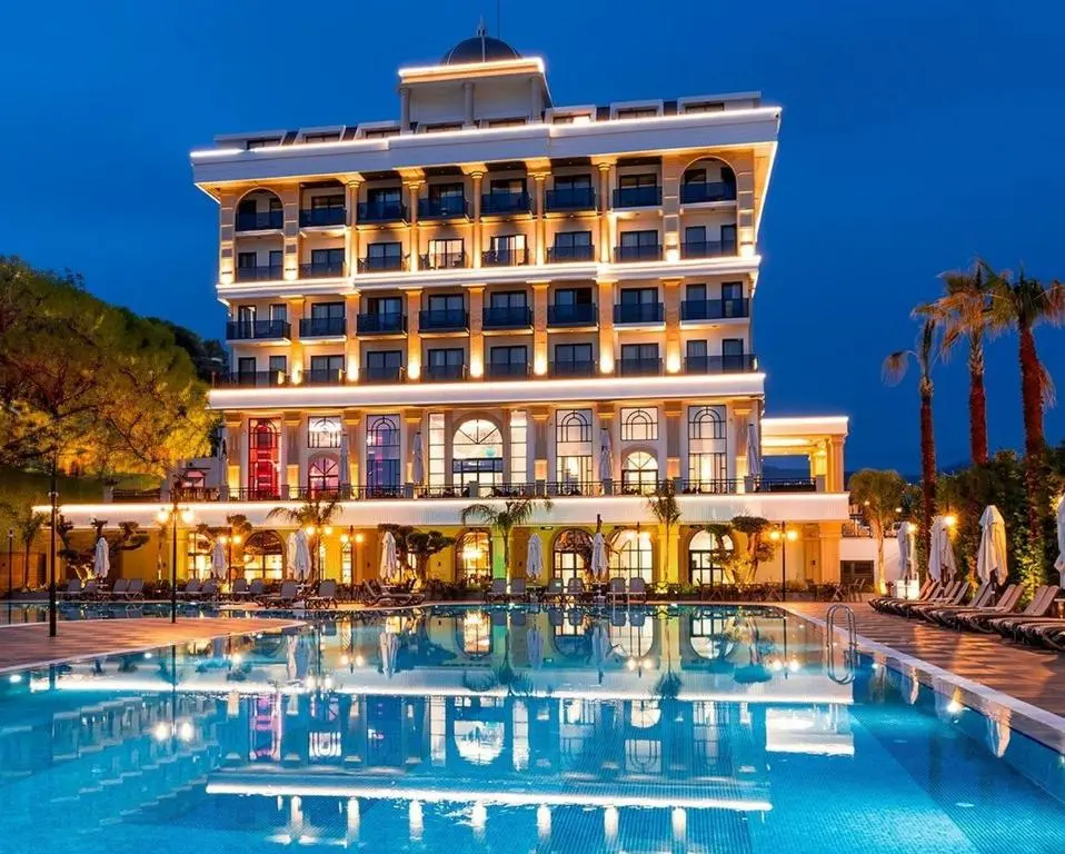 نمایی از هتل‌های شهری در روزهای کم‌تردد