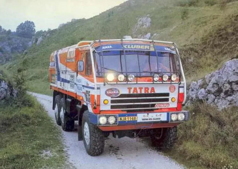 بررسی Tatra Dakar Truck؛ مشخصات فنی کامیون مسابقه‌ای