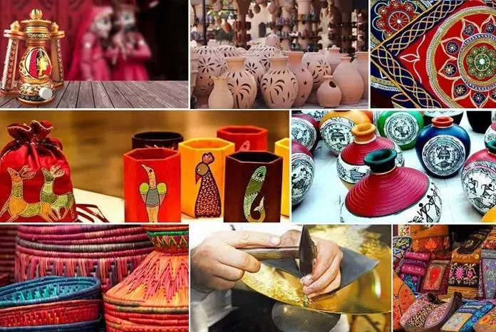 نمونهای از فرش دستباف ایرانی با نقشهای سنتی و رنگهای طبیعی