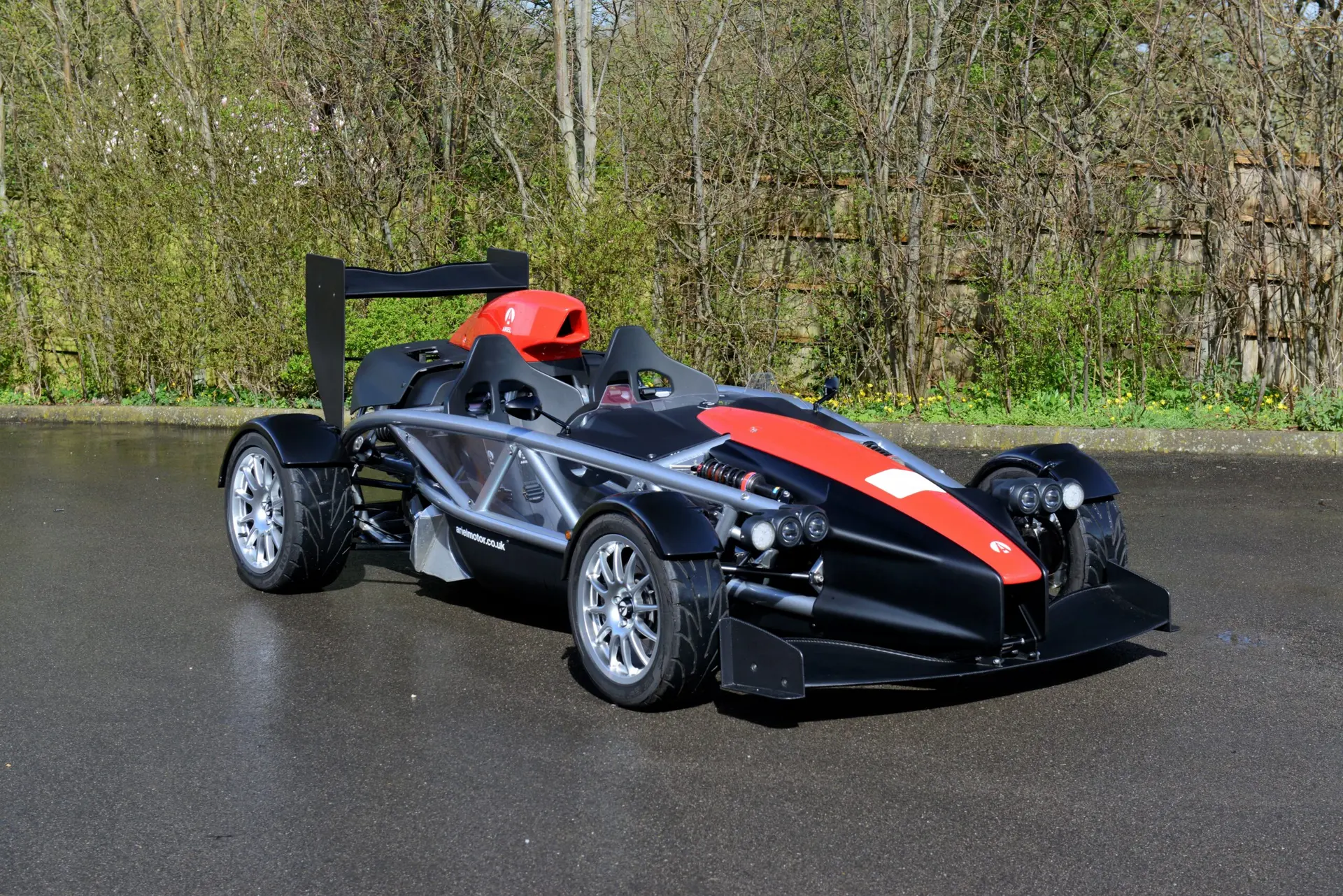 موتور و سیستم انتقال قدرت Ariel Atom 4