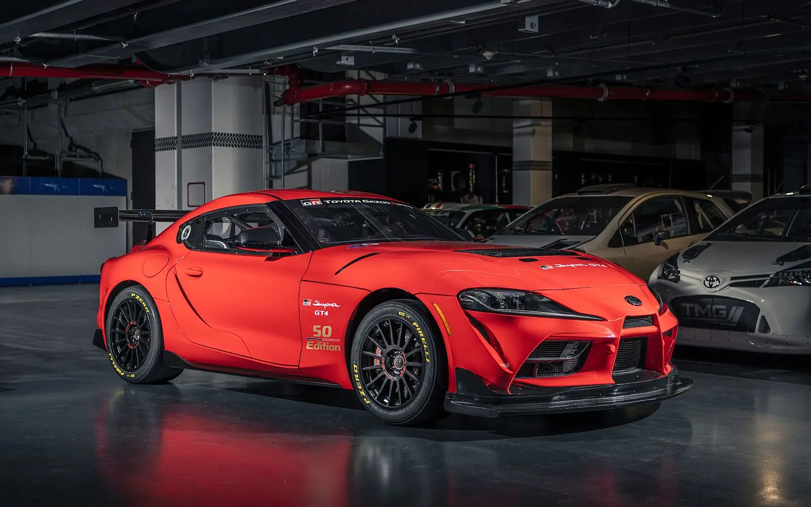 تویوتا GR Supra GT4 با طراحی مسابقه‌ای و بدنه سبک‌تر