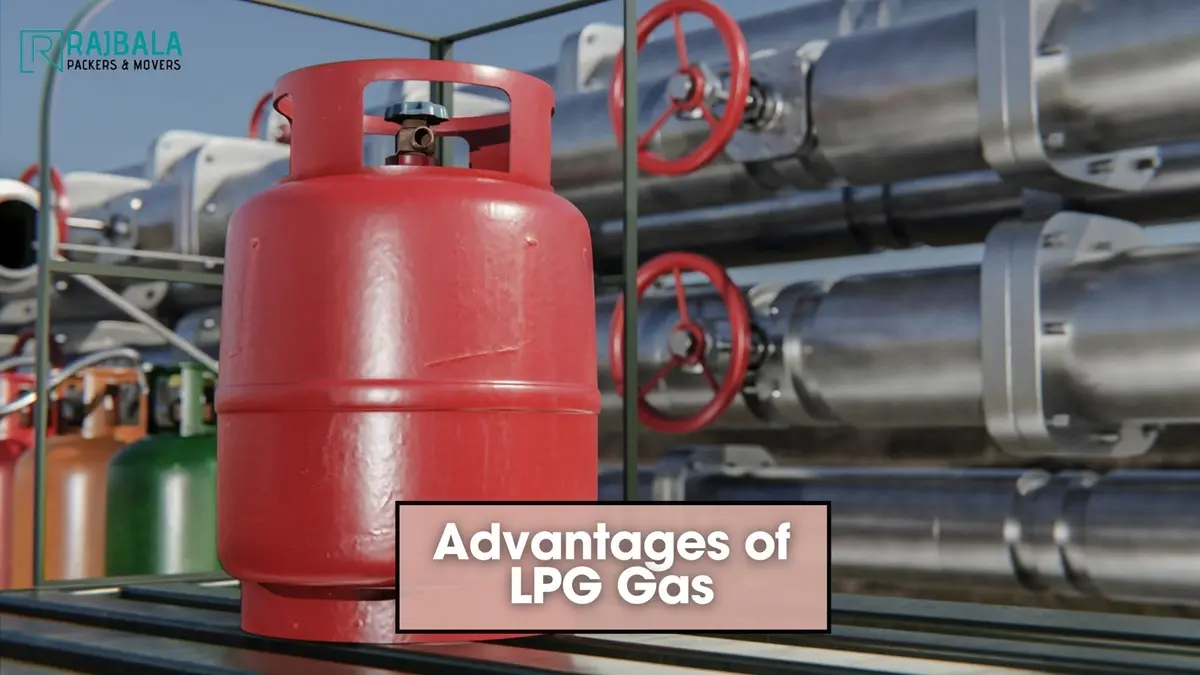 مخزن گاز LPG در زیر بدنه خودرو با لوله‌های اتصال به موتور