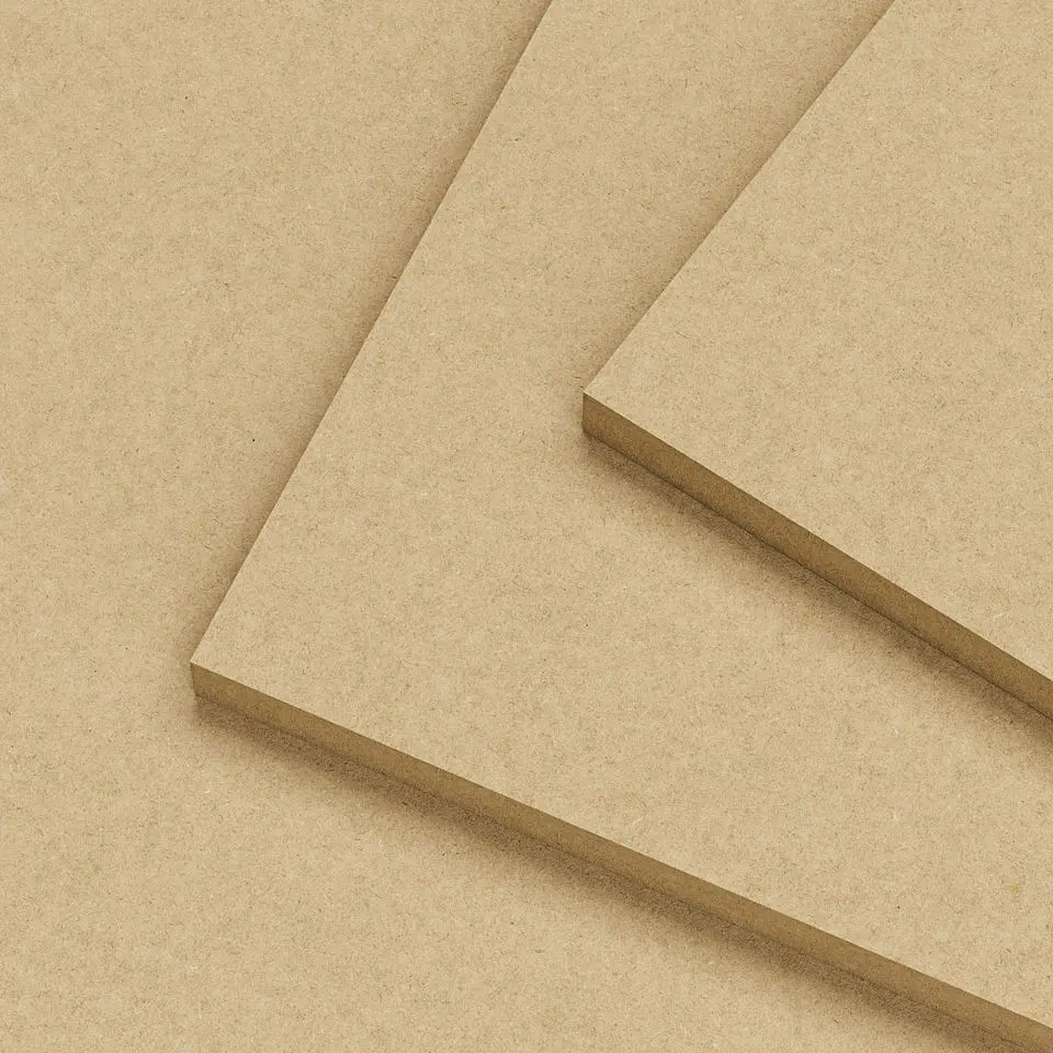 نمونهای از صفحات MDF ضد رطوبت با سطح صاف و یکنواخت