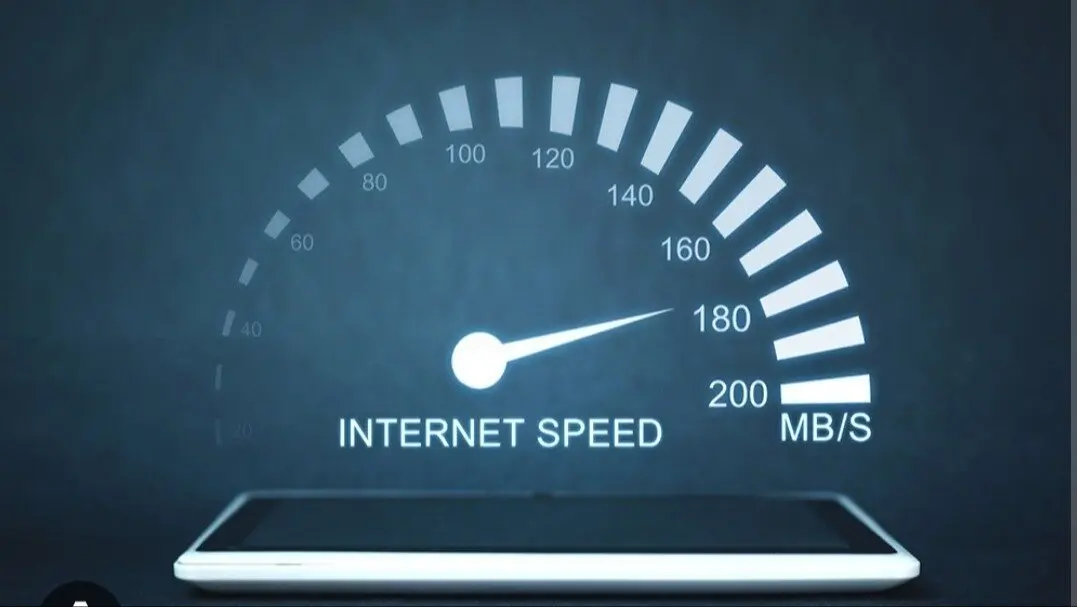 نمایش گرافیکی سرعت انتقال داده در شبکه با واحد Mbps