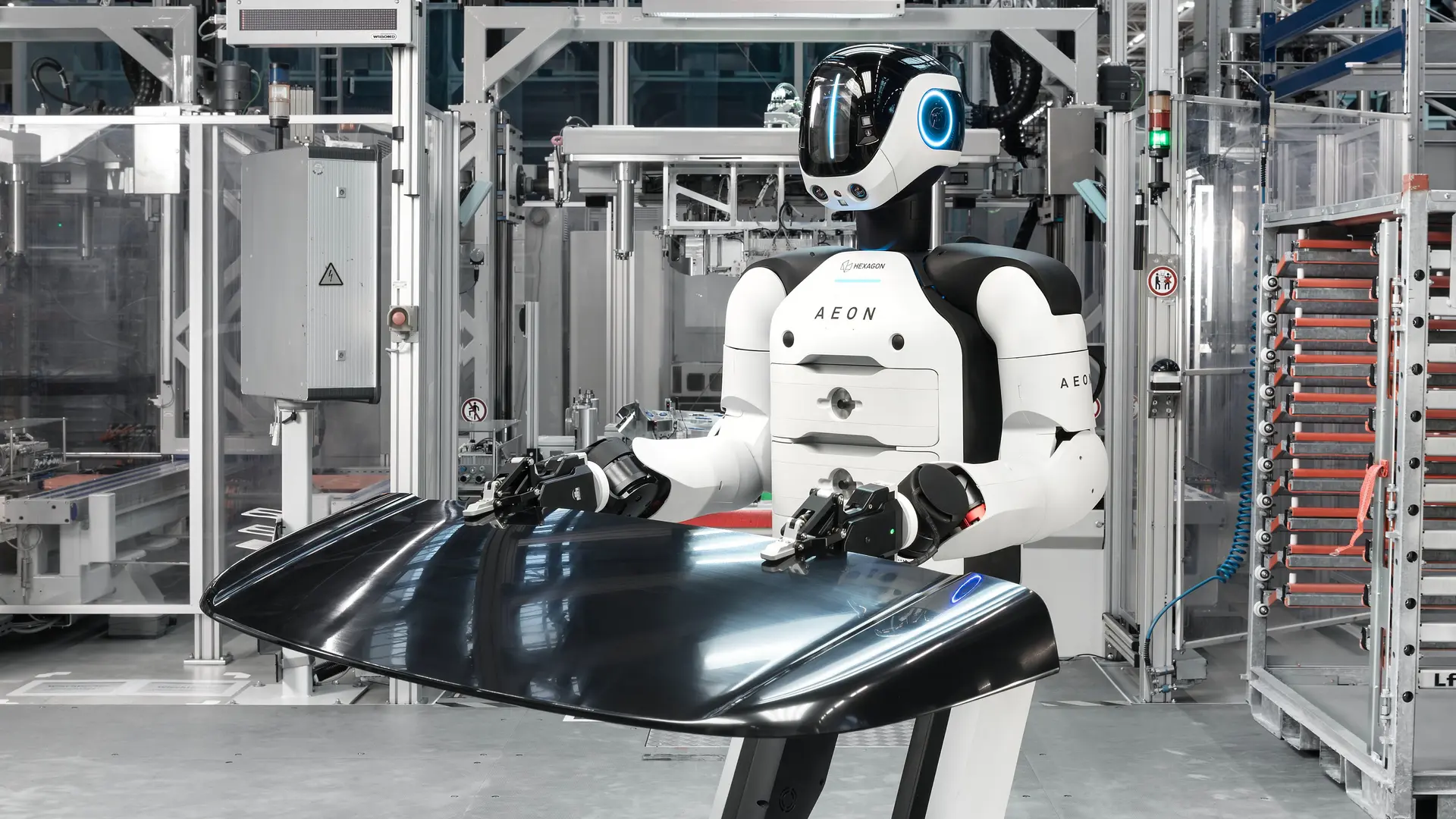 ربات‌های هوشمند در خط تولید خودرو