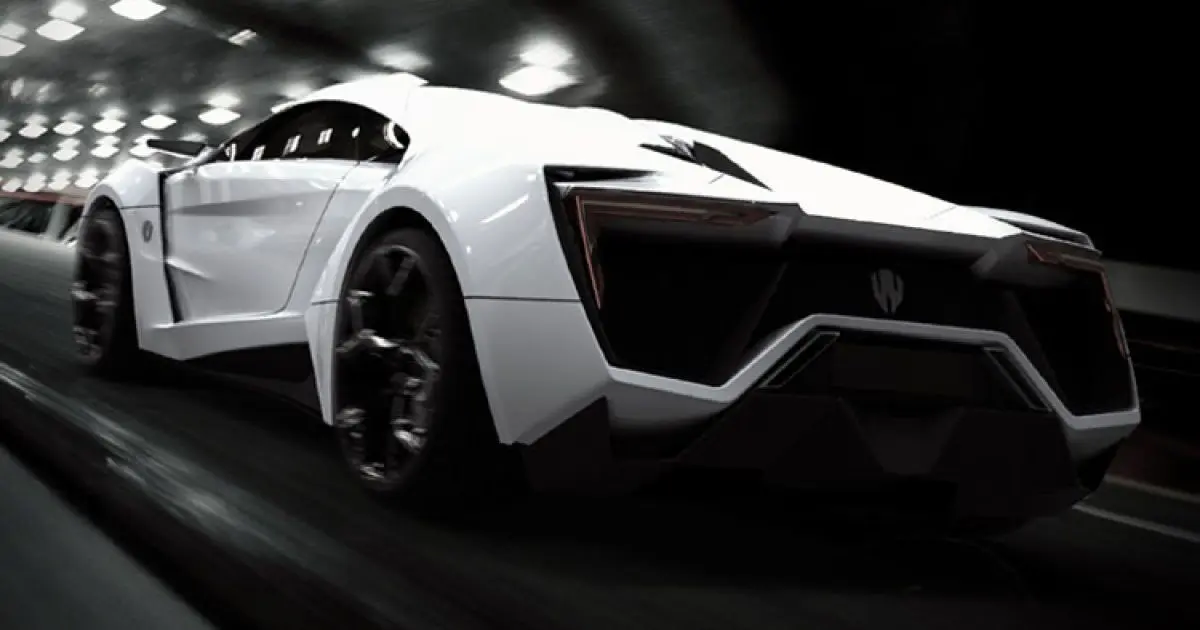Lykan HyperSport در حال حرکت با طراحی هوشمندانه و خطوط تیز