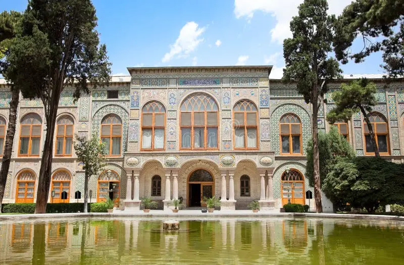 آبشار زیبا در میان جنگلهای سرسبز گلستان