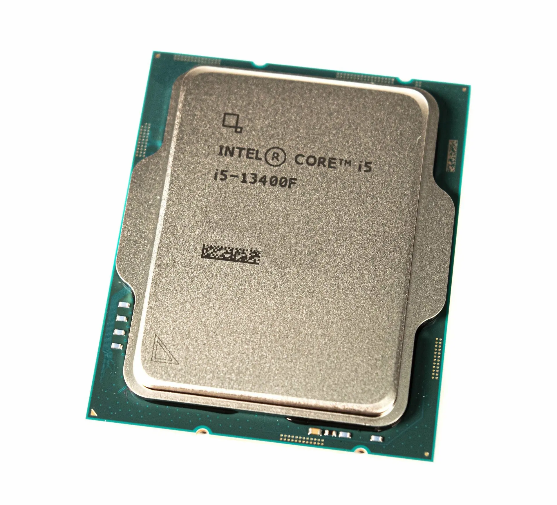 مقایسه معماری پردازندههای جدید اینتل و AMD