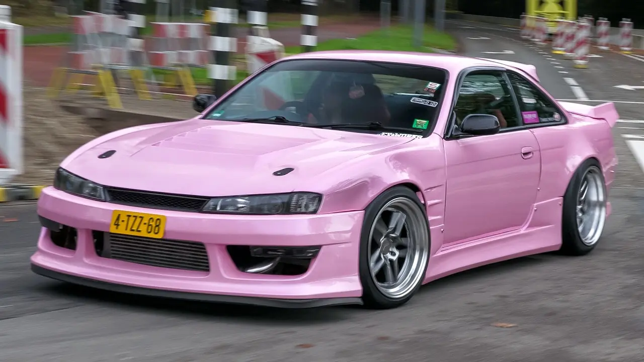 نیسان 300ZX با طراحی دو در و موتور V6 توربو