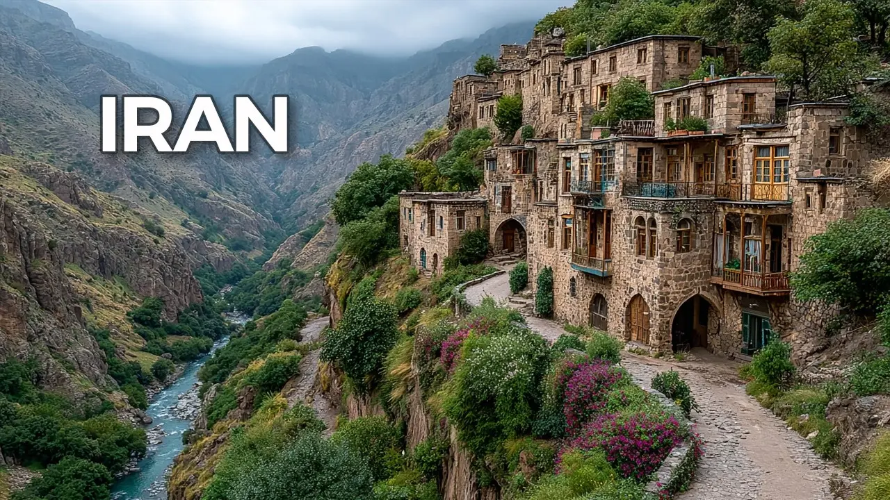 منظره طبیعی یکی از شهرهای کوهستانی ایران