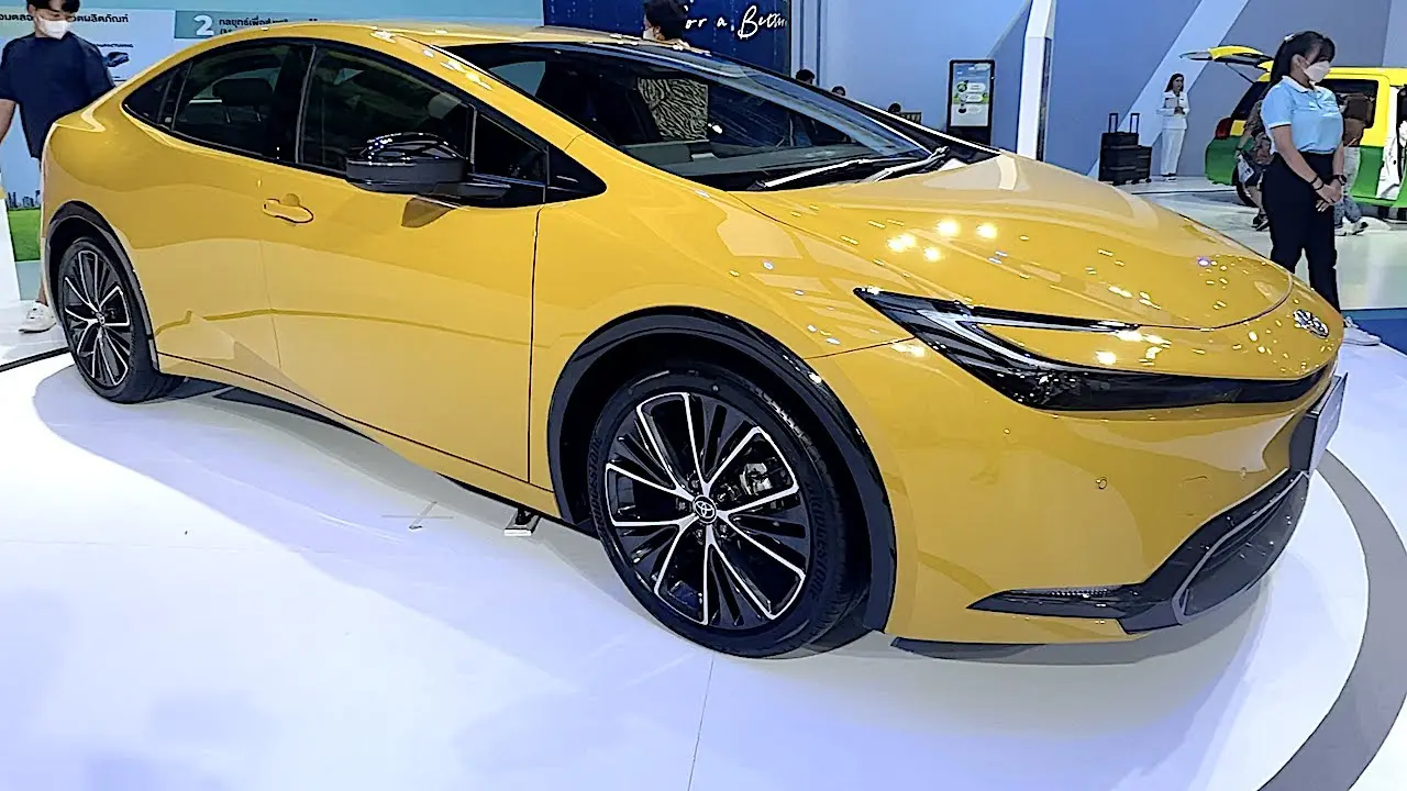 طراحی مدرن و داخلی راحت خودروهای هیبریدی GAC